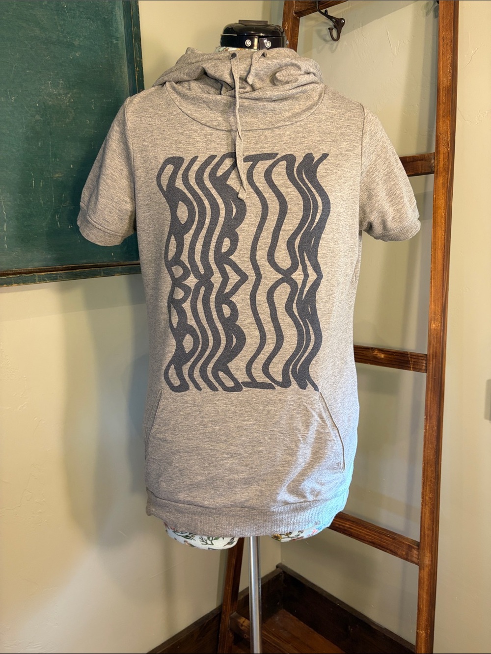 Burton Gray Short-Sleeve Hooded Pullover with Navy Graphic